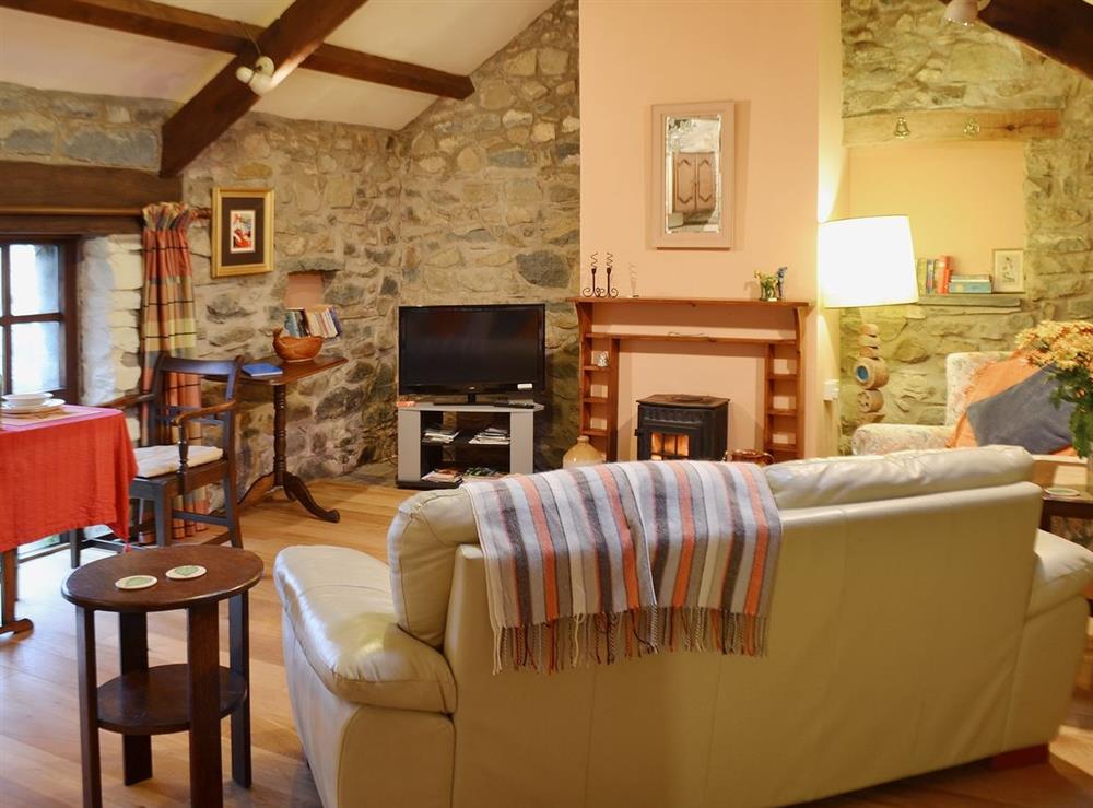 Open plan living/dining room/kitchen at Yr Hen Efail in Fishguard, Dyfed