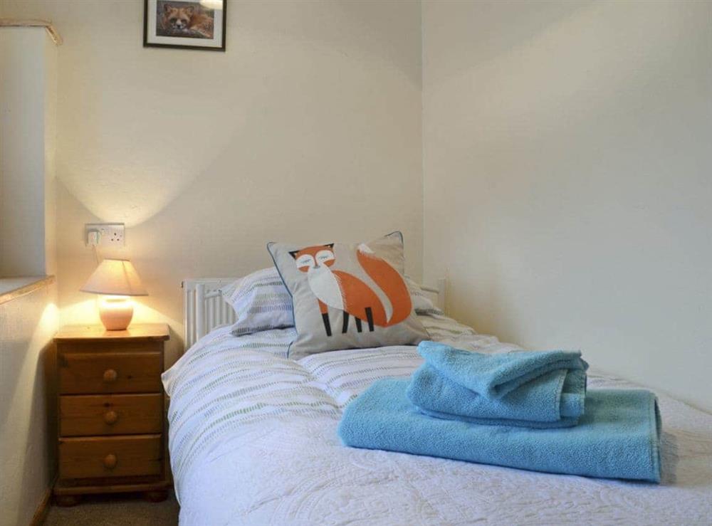 Cosy single bedroom (photo 2) at Yr Hen Scubor in Cwmystwyth, Dyfed