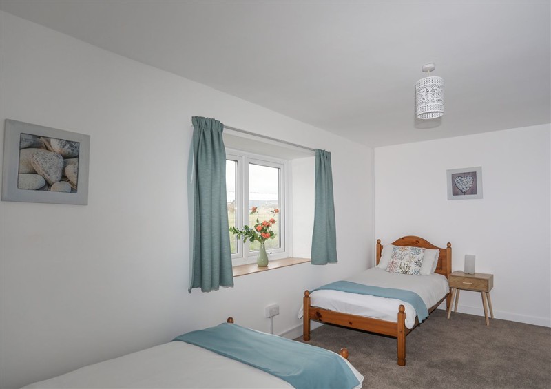 One of the 3 bedrooms (photo 2) at Ysgo - 6 Tyn Don, Abersoch