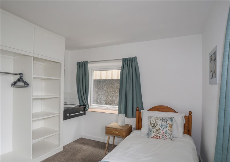 One of the bedrooms (photo 4) at Ysgo - 6 Tyn Don, Abersoch