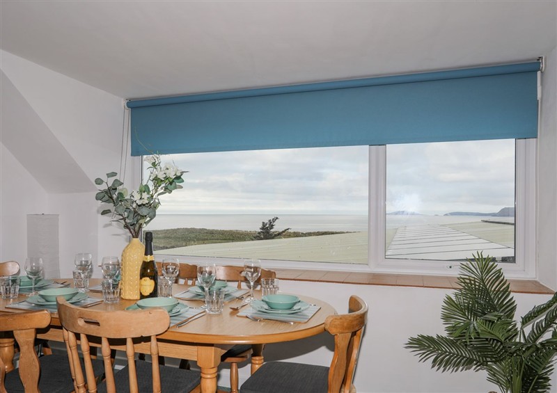 The living area at Ysgo - 6 Tyn Don, Abersoch