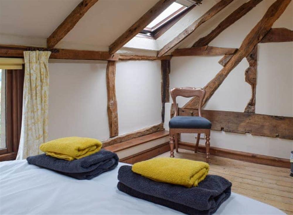 Double bedroom (photo 5) at Ysgubor Hir in Trefeglws, near Llanidloes, Powys
