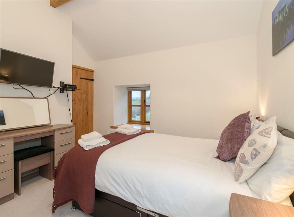 Comfortable double bedroom (photo 2) at Ysgubor in Pwllglas, near Ruthin, Denbighshire