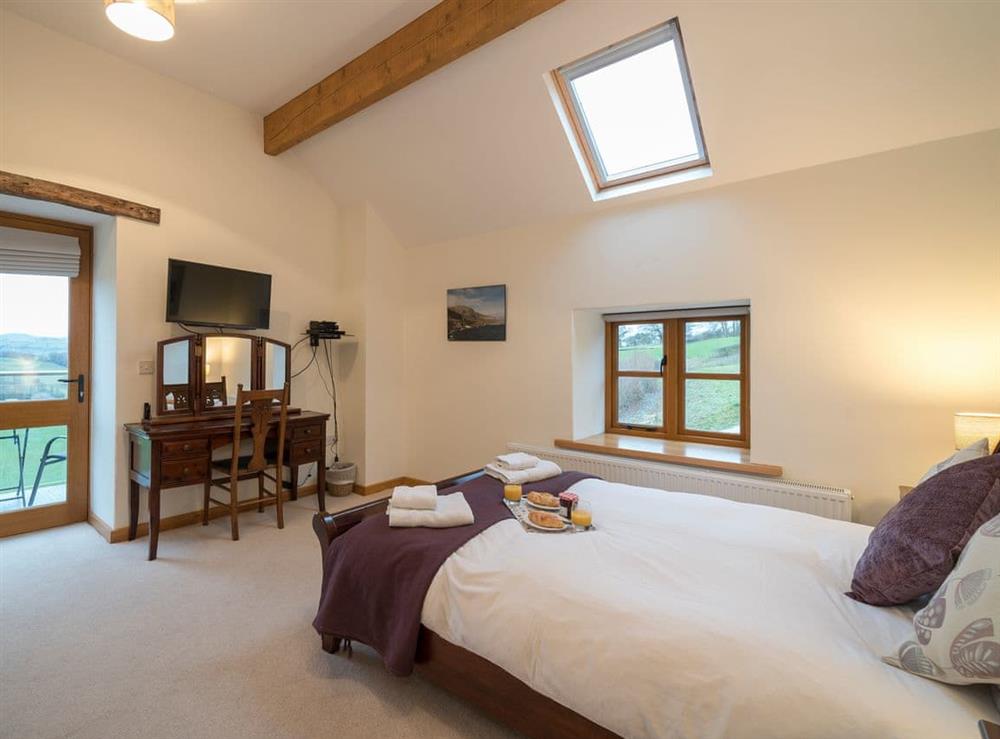 Relaxing double bedroom with en-suite (photo 2) at Ysgubor in Pwllglas, near Ruthin, Denbighshire