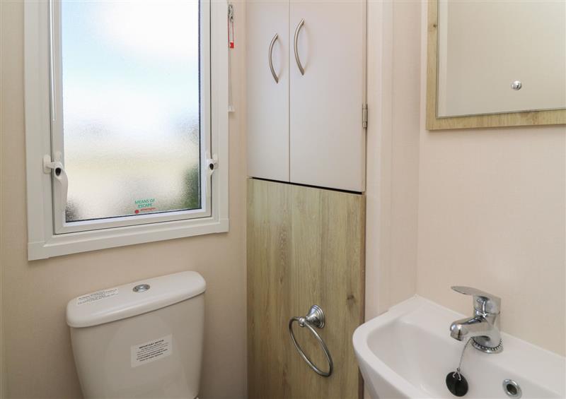 Bathroom at Ystwyth 26, Borth
