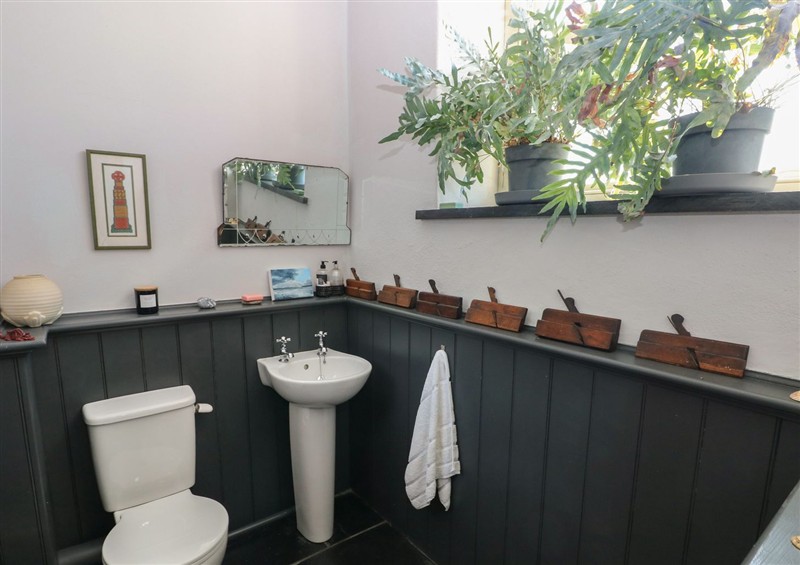 Bathroom (photo 2) at Zoar Chapel, Carew
